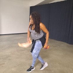 Aero Move 🎶 avec Évelyne